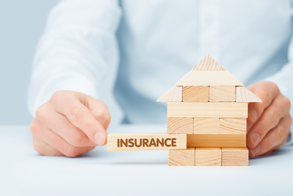 8 Best Landlord Insurances to Protect Your Rental